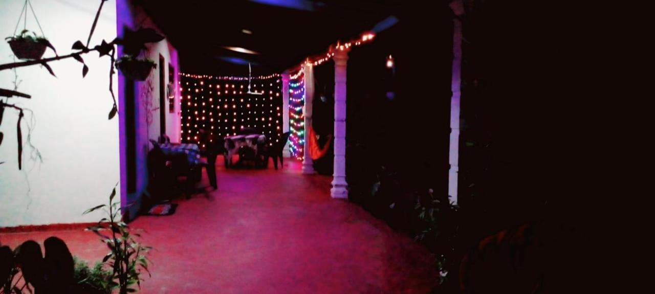 Pradeep Guest House Mirissa Exterior photo